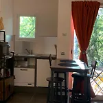 Apartament Le Mazet, Climatise Avec Acces Piscine Saint Alban Auriolles